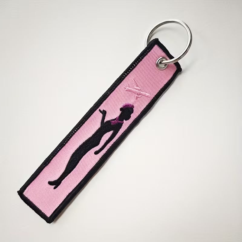Breloc Stewardesa Brodat pentru Chei sau Rucsac Born to Fly